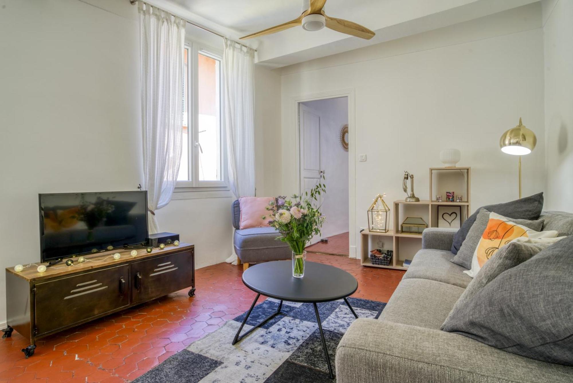 Typique - 2 Bedrooms,Typical Apartment-Old Town 尼斯 外观 照片