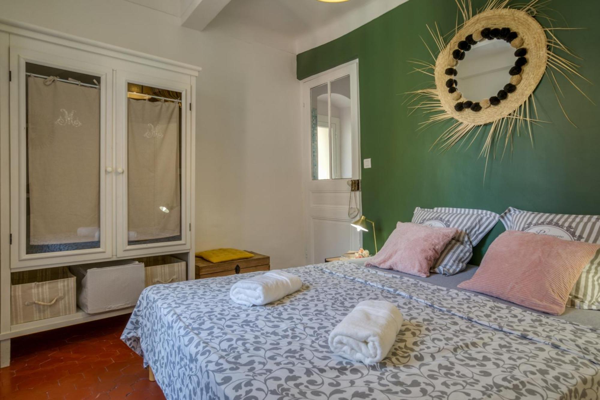 Typique - 2 Bedrooms,Typical Apartment-Old Town 尼斯 外观 照片