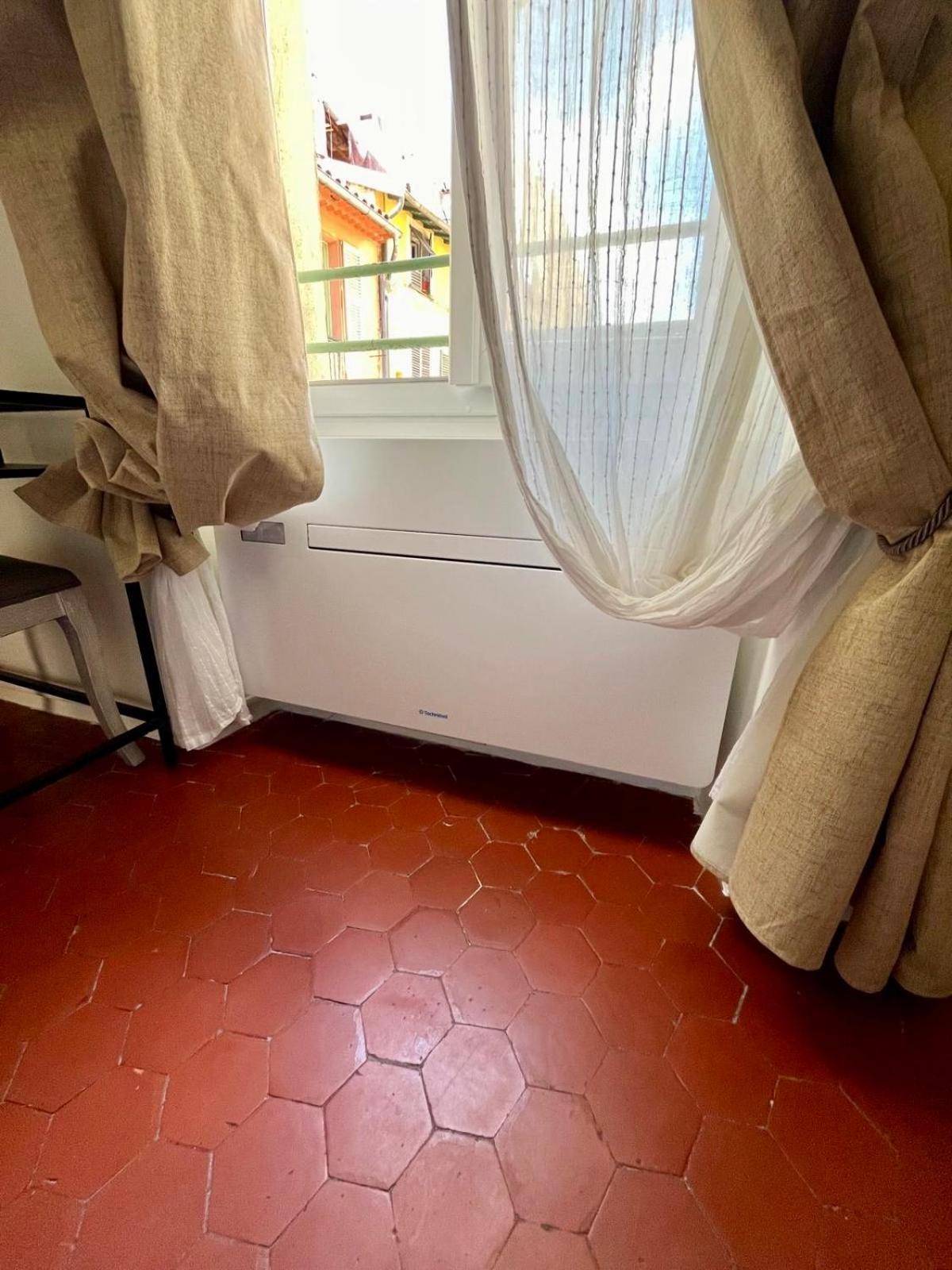 Typique - 2 Bedrooms,Typical Apartment-Old Town 尼斯 外观 照片