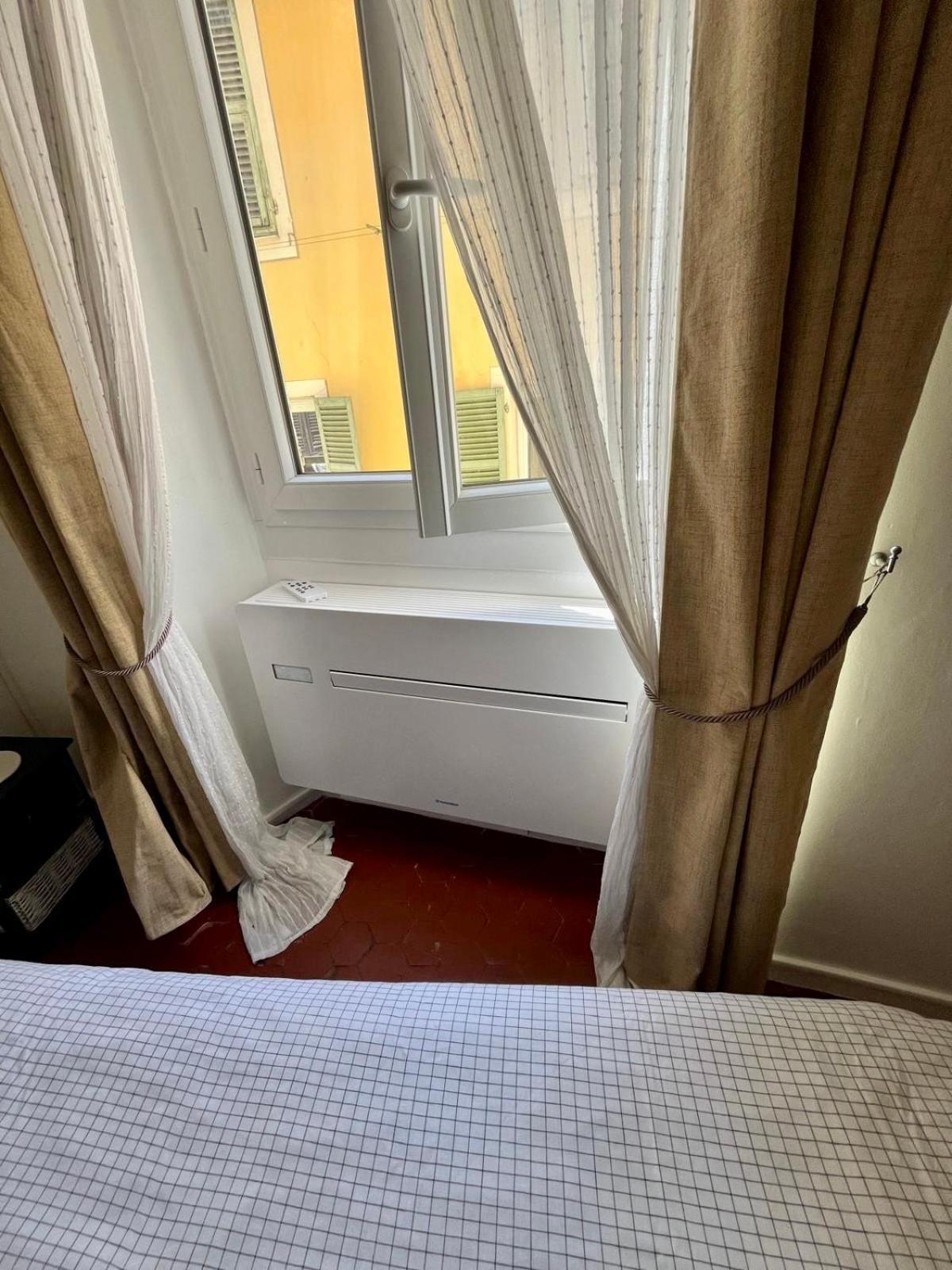 Typique - 2 Bedrooms,Typical Apartment-Old Town 尼斯 外观 照片